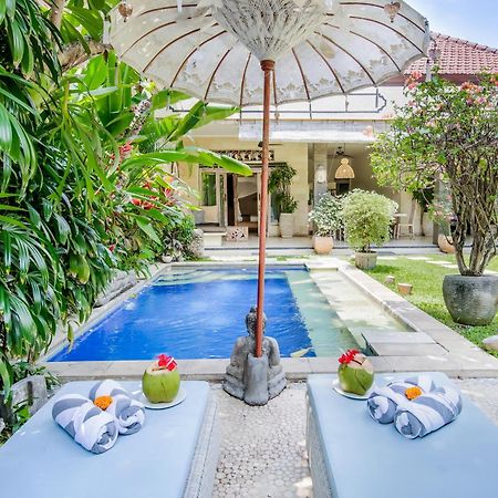 Villa Balissima Seminyak Exteriör bild